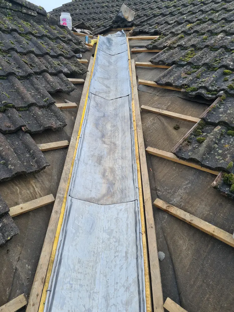 Tile Roof valley repair dublin